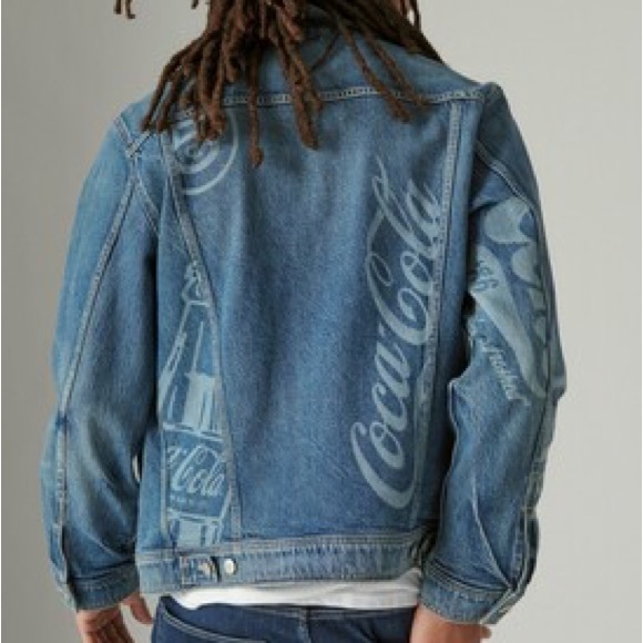 Lucky Brand Coca Cola Denim Trucker Jean Jacket Size Mens Small (U2) - Picture 2 of 9